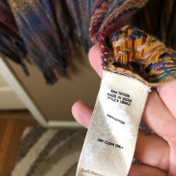 Soft Surroundings Cotton Rainbow Knit Fringe Shawl Cover Up Missy One Size‎ - Picture 6 of 6